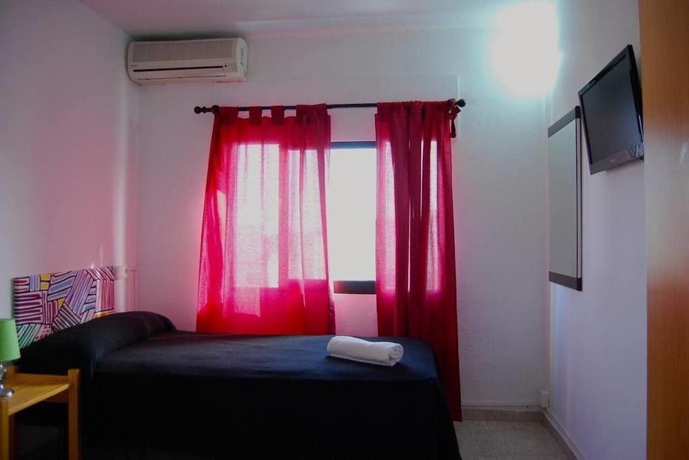 Hostal Costa อิบิซาทาวน์ ภายนอก รูปภาพ